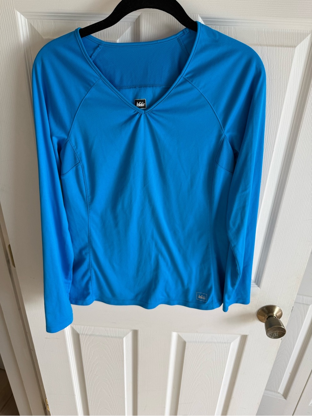 REI Women’s Long Sleeve Performance Top - Blue-Breathable Dry Fit